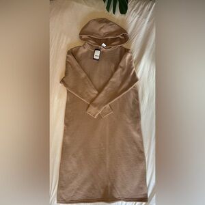 Smash and Tess Ava Hoodie Dress Sz S NWT